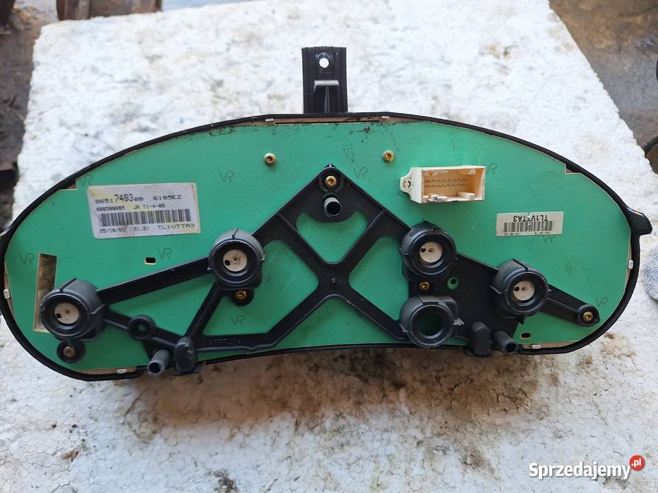 Licznik Zegar Peugeot 206 16 Benzyna Wisznice