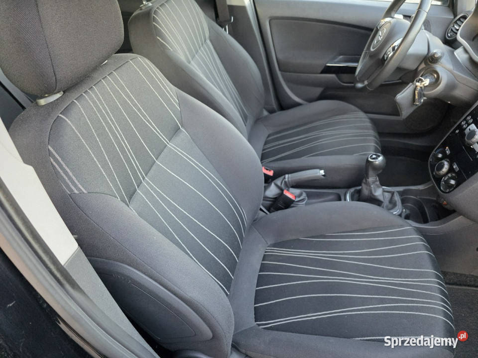 Opel Corsa 14 16V benzyna 5drzwi KLIMA bogate Rok produkcji 2010 wielkopolskie Czarnków