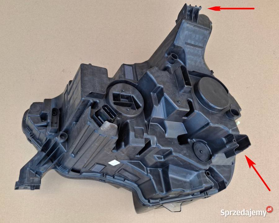 CITROEN C4 III REFLEKTOR PRAWY PRZÓD LAMPA PRAWA osobowe Bieleń