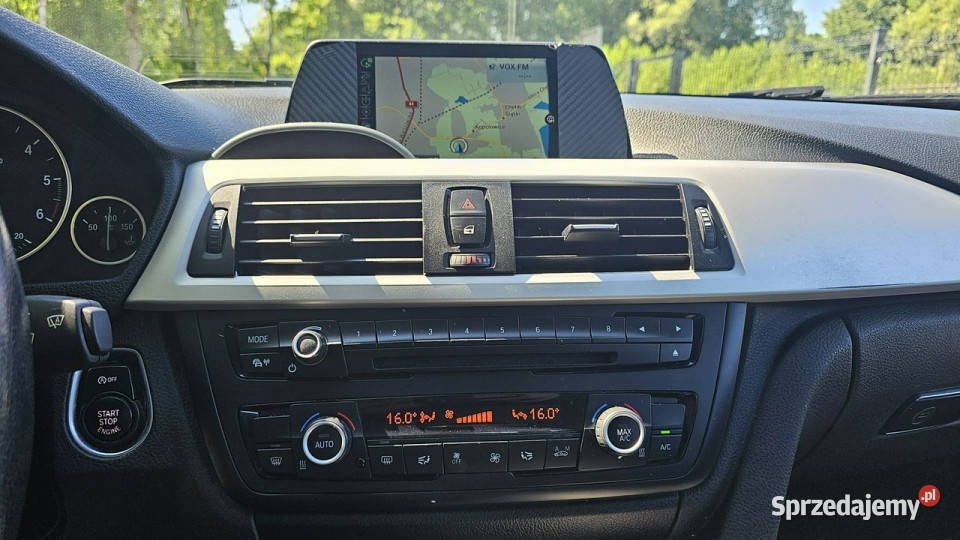 BMW 330 BMW 330D xDrive ładny stan 4x4 sedan F30 automatyczna Chełm Śląski