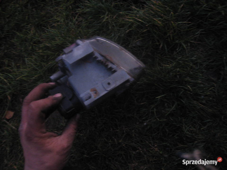 Lampa przednia prawa H4 Fiat Punto I 9399 Lampy przednie Kraków