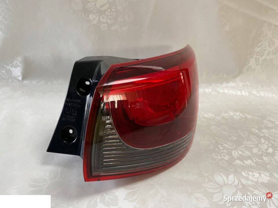 MAZDA 2 DJ LAMPA TYLNA PRAWA DB5J51150