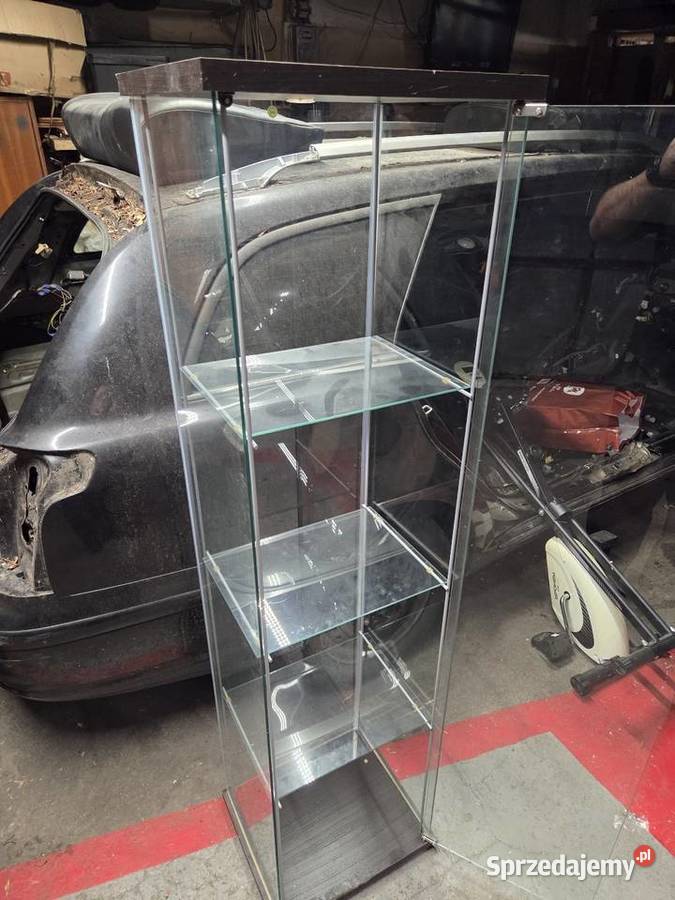 Gablotka szklana ikea Pozostałe Zabierzów