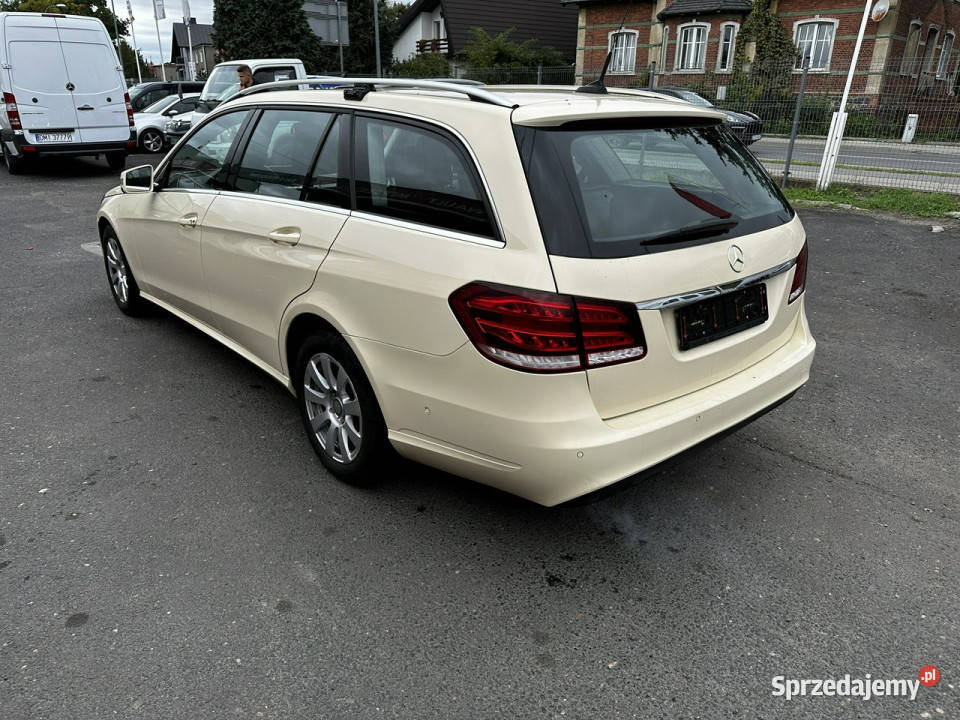 Mercedes E 260 E200 CDI Bluetec 7Gtronie 2015 wspomaganie kierownicy