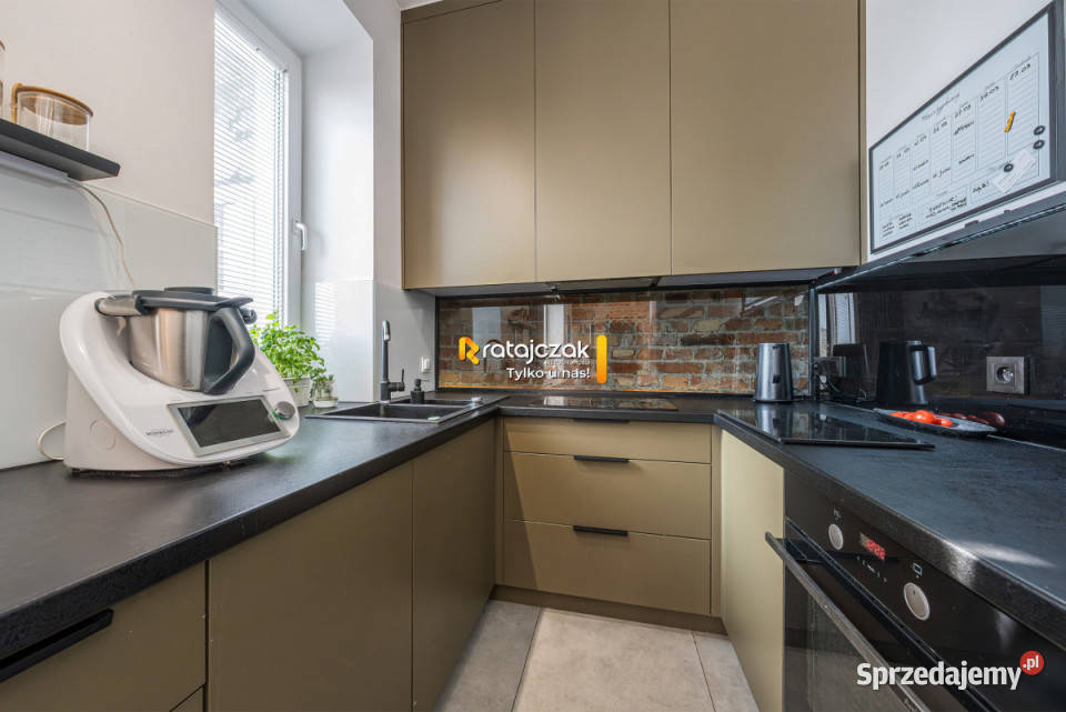 Mieszkanie 585m2 2 pokoje Gdynia pomorskie