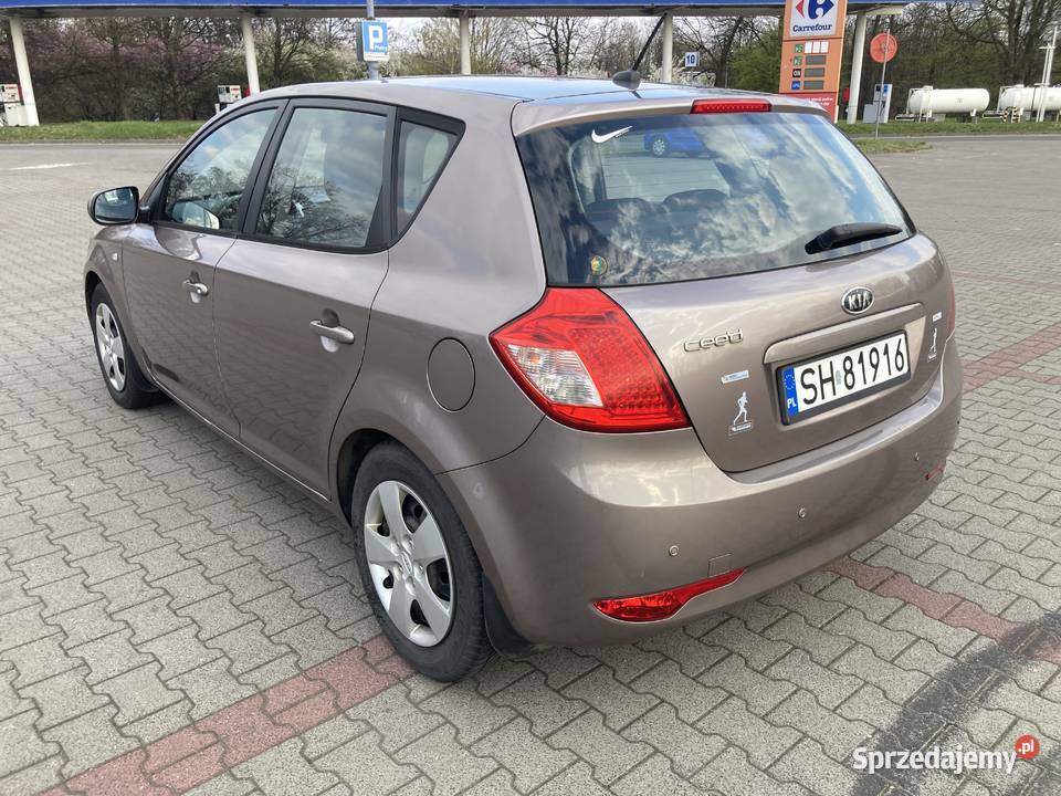 Wygląd lakier metallic Cee'd Chorzów