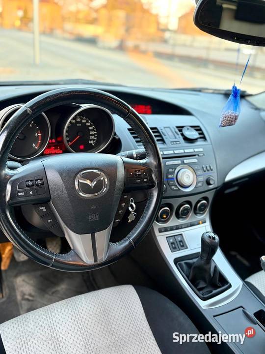 Mazda 3 BL 2009 biała 16 MZCD niski przebieg podlaskie Wysokie Mazowieckie sprzedam