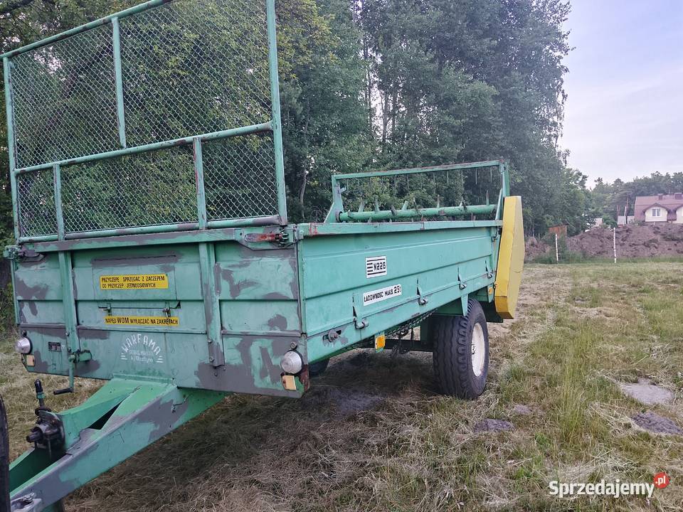 Rozrzutnik super stan przyczepa 25t Rzgów