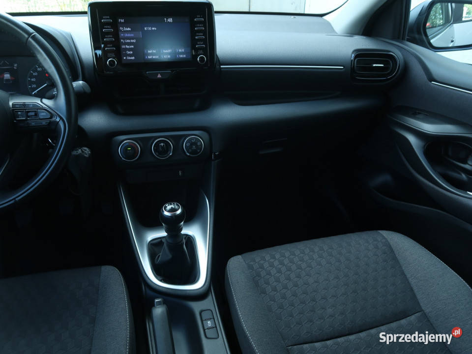 Toyota Yaris 15 VVTi ABS Katowice