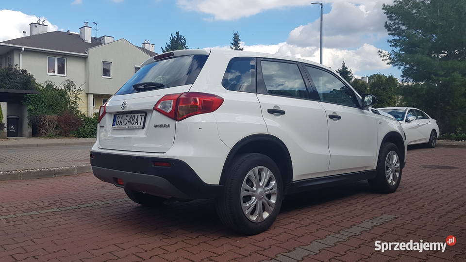 Suzuki Vitara 16 Comfort 2017 stan Warszawa