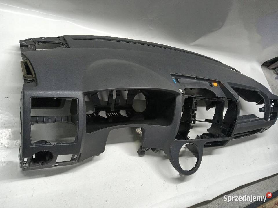 DESKA ROZDZIELCZA KONSOLA VW T5 7H18570005 osobowe wielkopolskie
