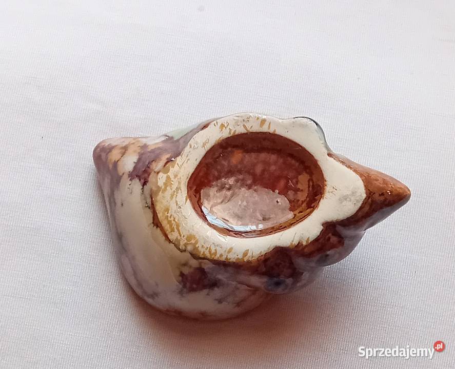 Ceramiczny szkliwiony pojemnik w formie muszli sprzedam