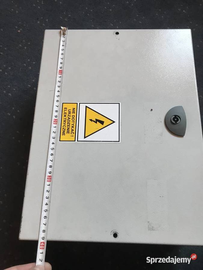 Skrzynka elekryczna IP 66 używana 30 x 40 x 16 Wrocław sprzedam
