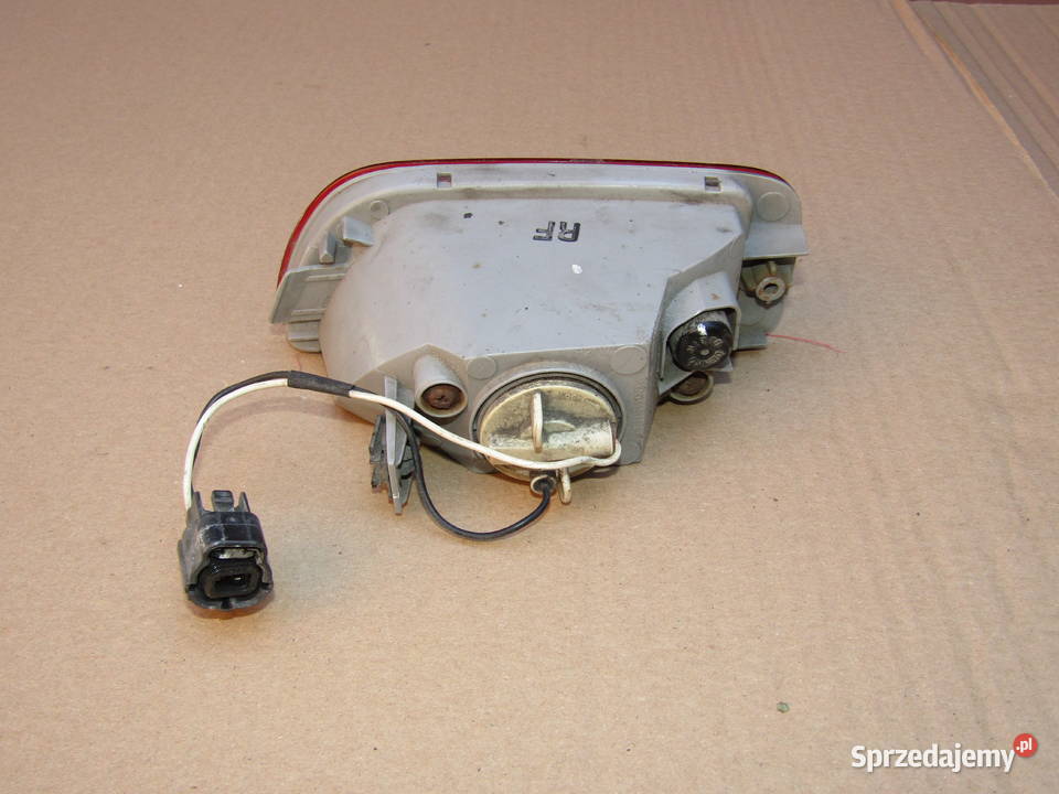 LAMPA PRZECIWMGIELNA TYLNA LEWA CHEVROLET EPICA osobowe Lampy przeciwmgielne