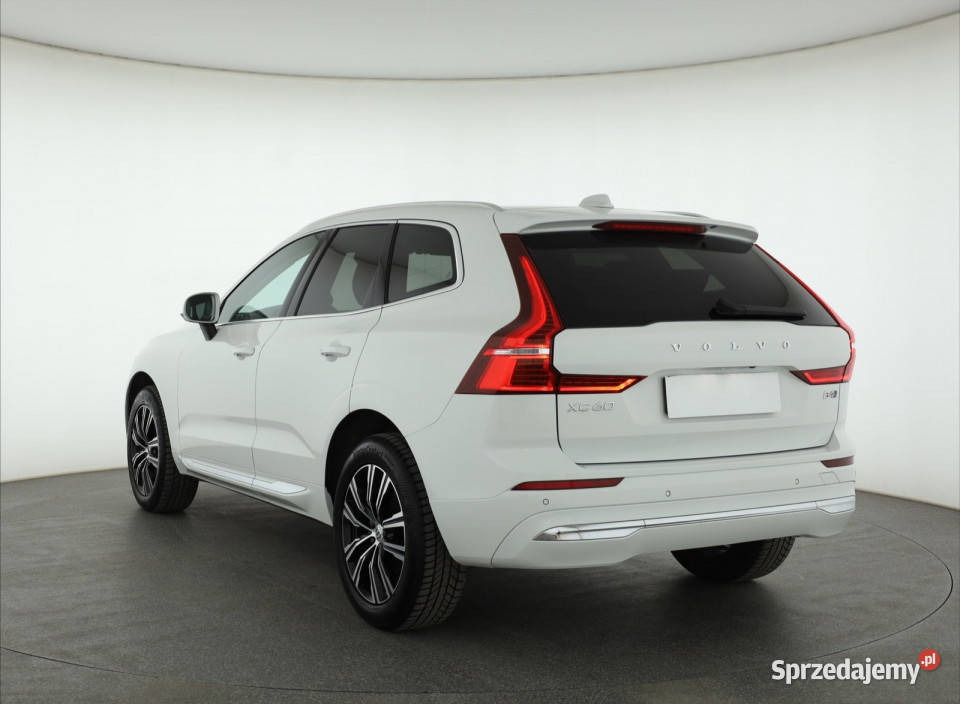 Volvo XC60 B4 AWD Volvo Piaseczno sprzedam
