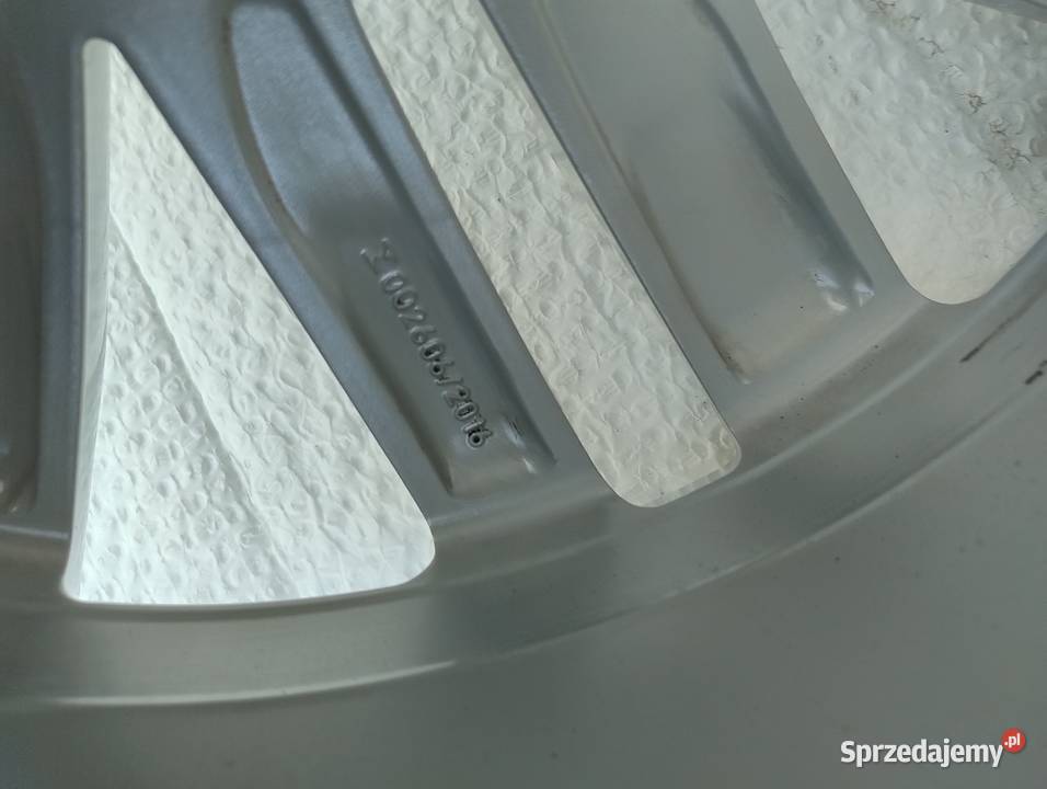 195x112 Vw Średnica 19"