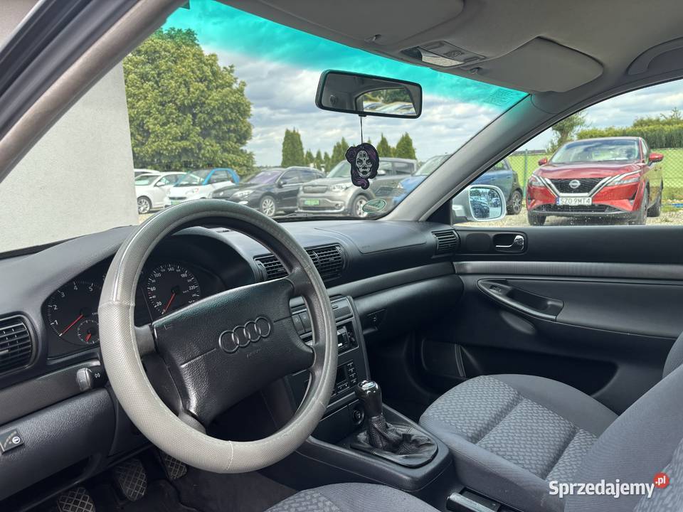 Audi A4 Paniówki