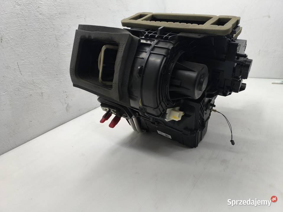 NAGRZEWNICA KOMPLETNA FORD FOCUS MK3 LIFT osobowe