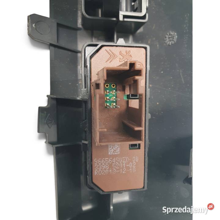 PANEL PRZEŁĄCZNIK DOLNY LEWY Peugeot 5008 3008 Chełm