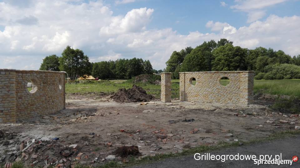 Grill murowany z kamienia piaskowiec granit Żarnów