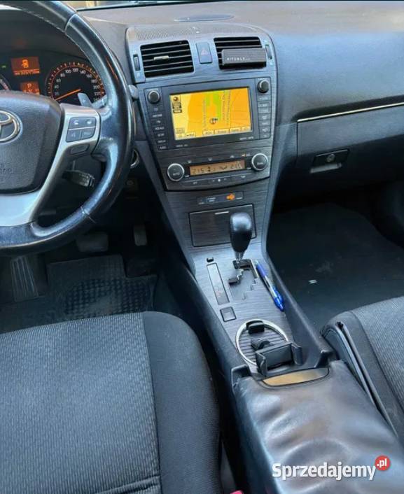 Toyota Avensis 22 D4D 177 Salon Sol Plus Navi