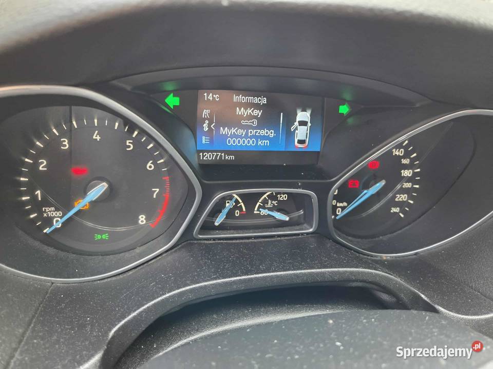 Ford Focus 2017 r gradobiciu ekonomiczna jazda podkarpackie Mielec