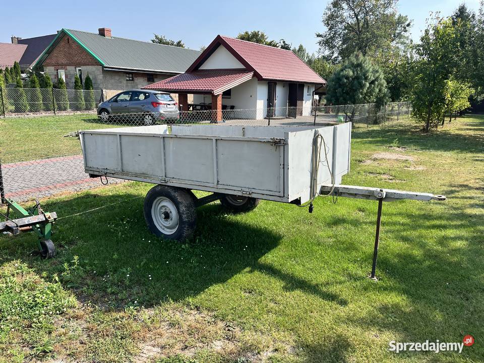 Przyczepa Przyczepy rolnicze Szpica