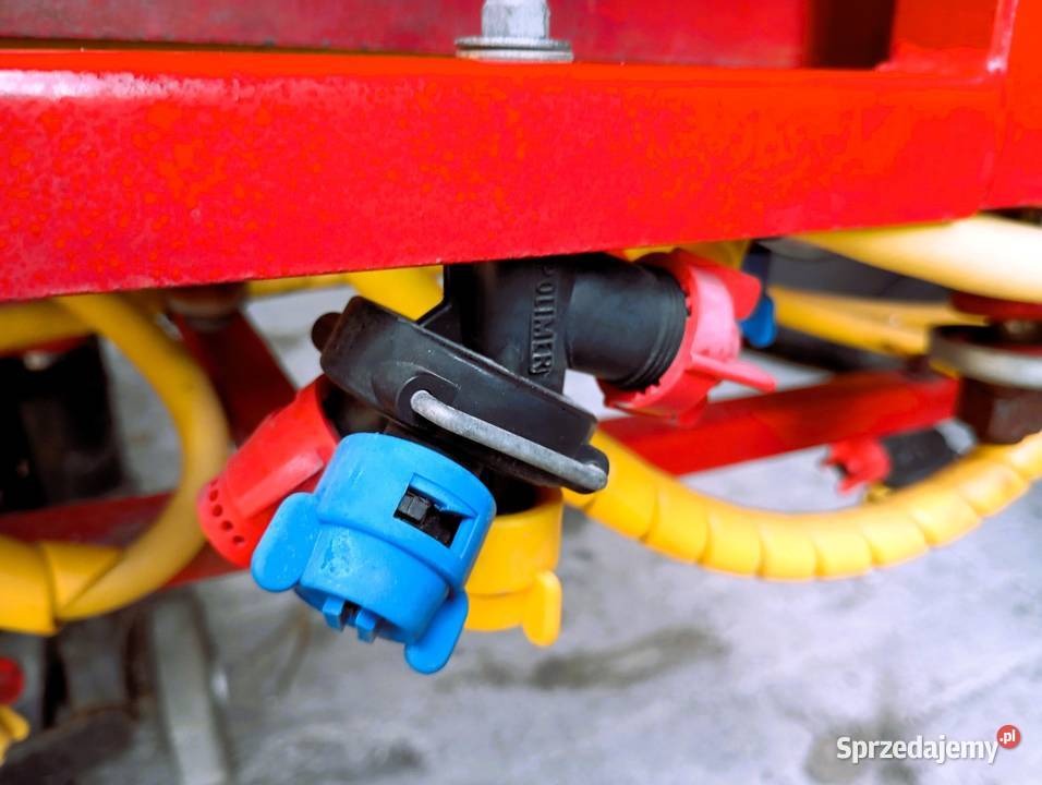 Biardzki opryskiwacz 1000L Lance 15M zawieszany Płośnica