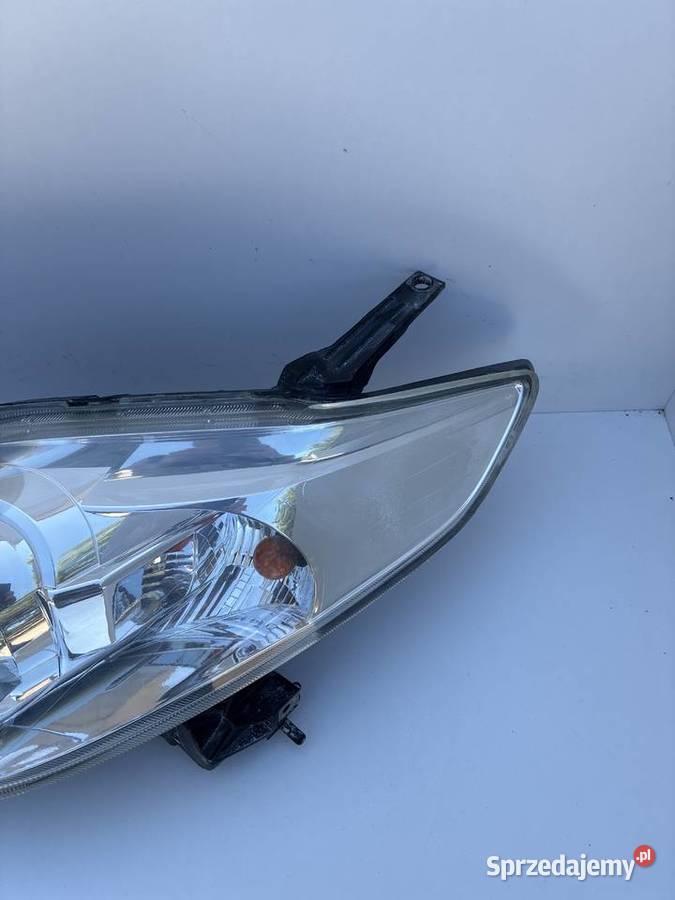 Mazda 5 C23551040 K2442 P4998L LAMPA PRZÓD Lampy przednie Słowikowo