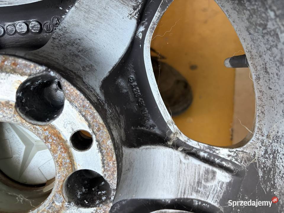 Felgi Mercedes 4x 16 Średnica 16" Janów Lubelski