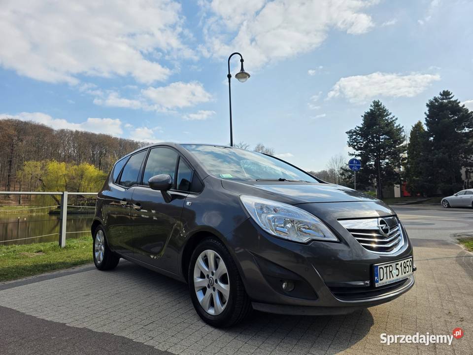 Opel Meriva B 2012 Wersja Cosmo 17 CDTI 168 Meriva Trzebnica