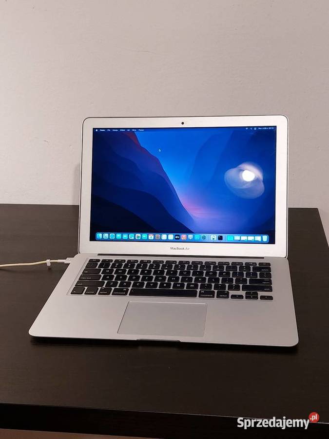 MacBook Air 13 2015 4GB RAM 128GB na zasilaczu Karta graficzna Warszawa sprzedam