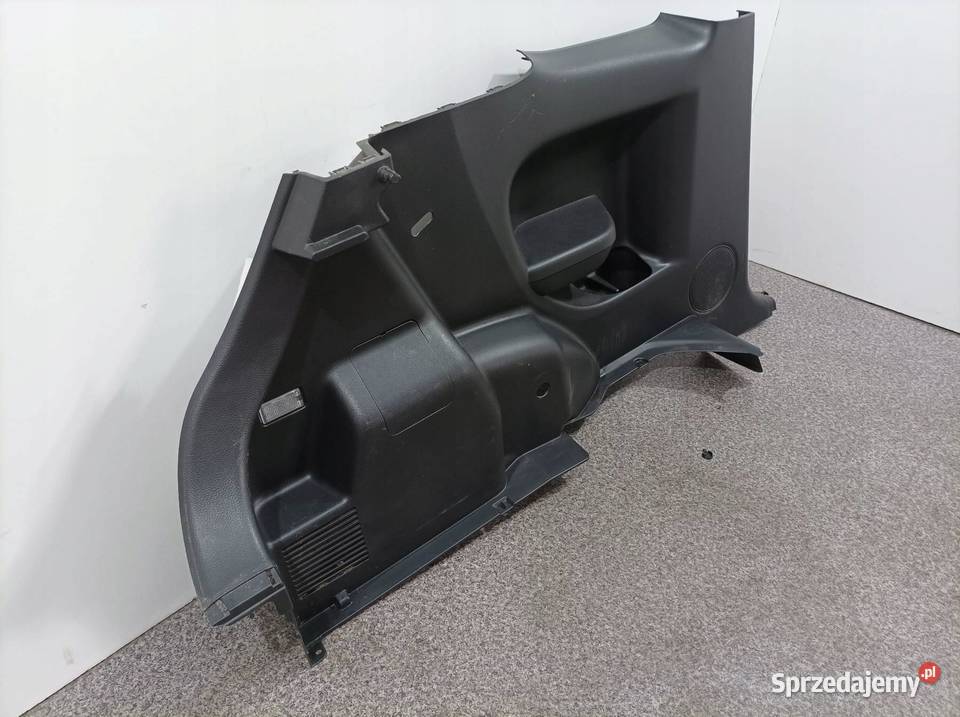 TAPICERKA BOCZEK LEWY TYŁ BAGAŻNIKA 3D MK7 sprzedam