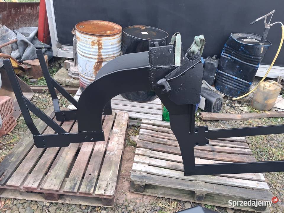 Ładowacz czołowy tur Stoll nieuszkodzony Chełmiec