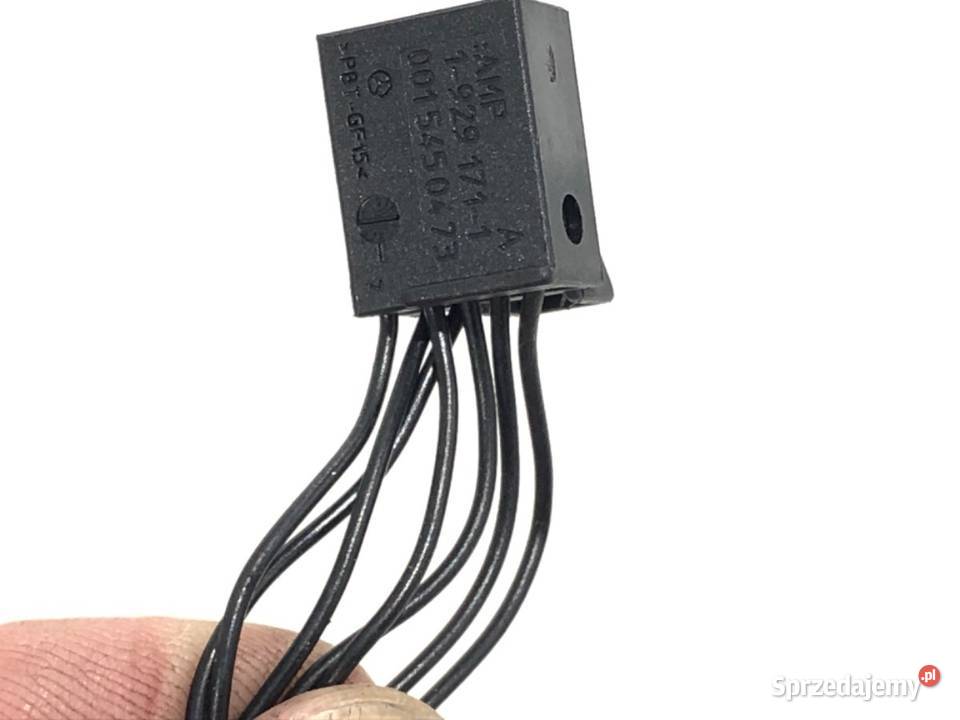 LUSTERKO PRAWY MERCEDES W169 Hatchback 0412