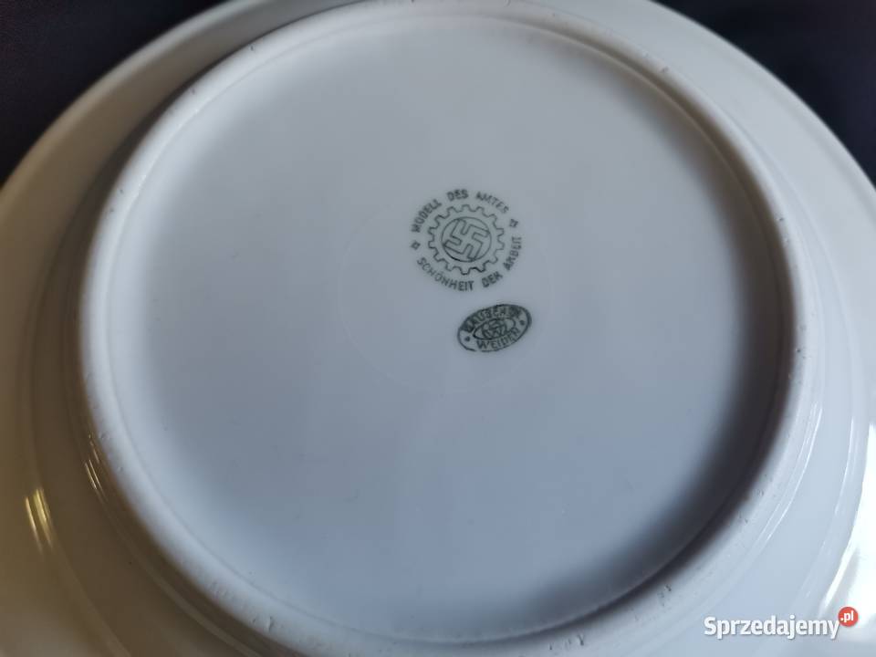 Stary głęboki talerz porcelana kantynowa III Siemianowice Śląskie