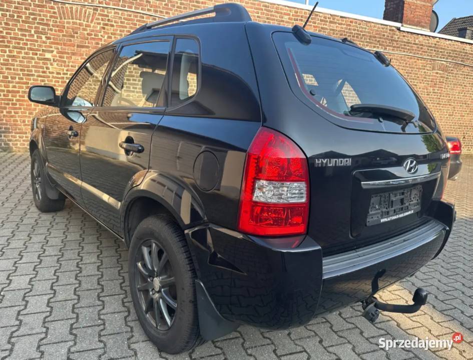 HYNDAI TUCSON nieuszkodzony Celiny