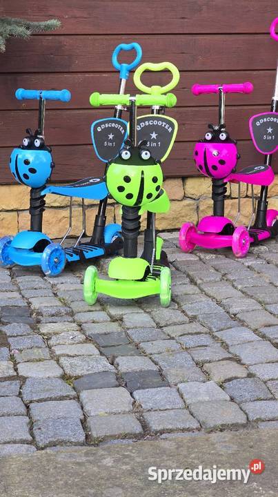 HULAJNOGA ROŚNIE Z DZIECKIEM ŚWIECĄCE KOŁA Rolki, wrotki i hulajnogi Zagnańsk