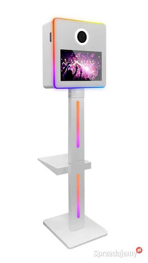 Fotobudka ekran 156 cala NOWA wbudowany komputer podkarpackie Krosno sprzedam