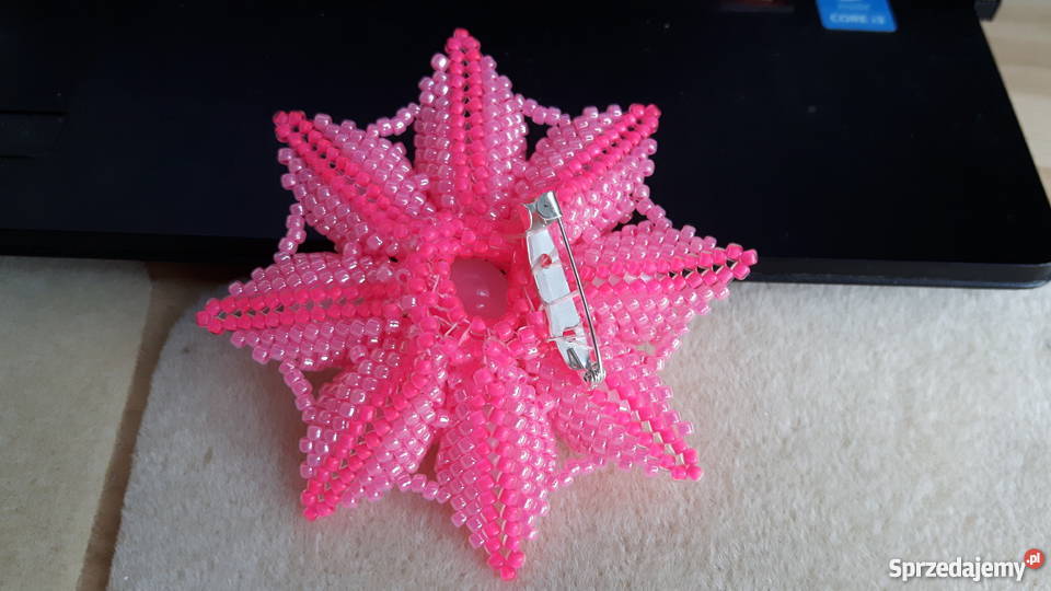 śliczna broszka różowa gwiazdka z koralików Katowice