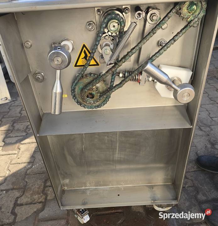 Skorowaczka do ryb Produkcja