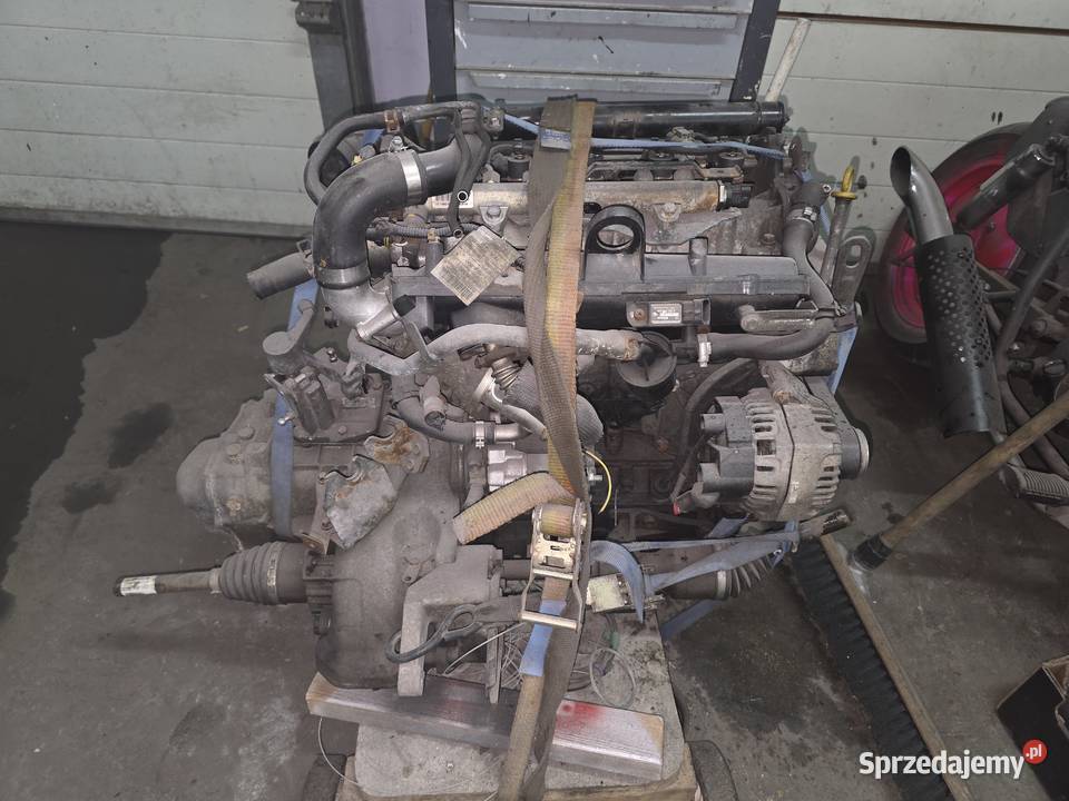 Sprzedam kompletny silnik do Suzuki słift 13 sprzedam