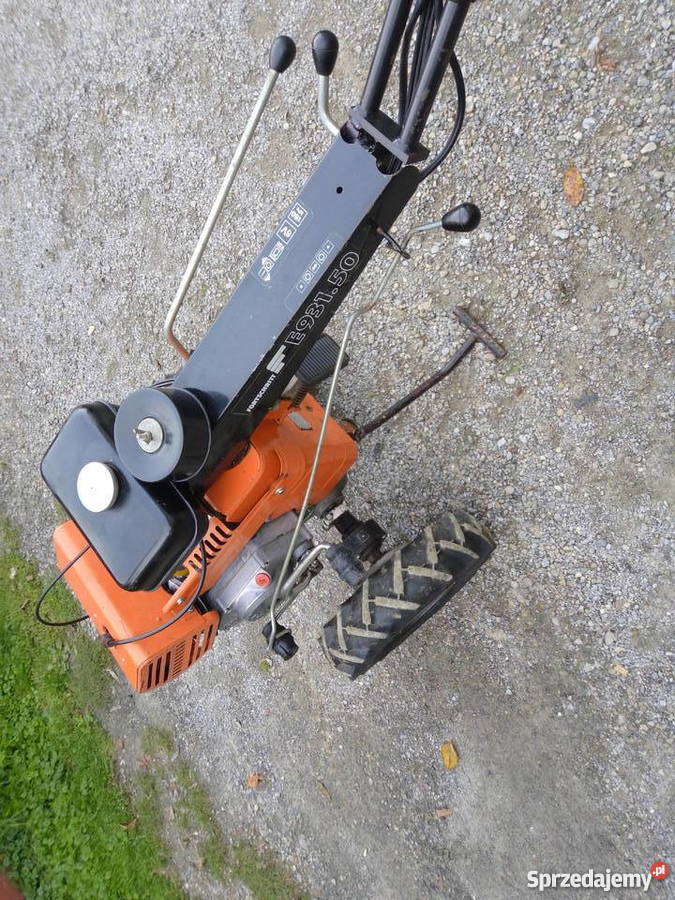 Traktorek jednoosiowy fortschritt e931 w Ciągniki Nowa Słupia