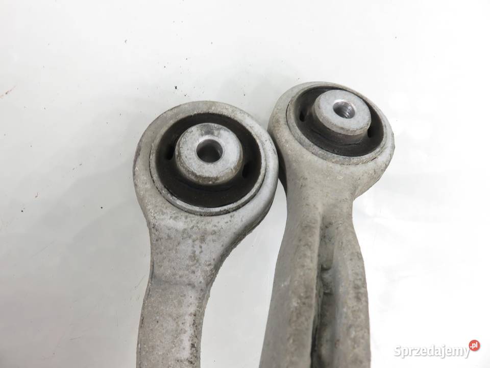 ZWROTNICA PIASTA PRZEDNIA LEWA VW PHAETON 30 TDI Piasty i łożyska kół