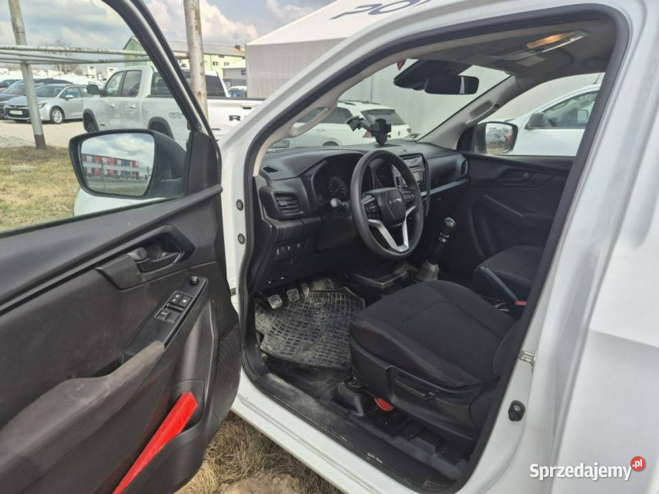 Isuzu D II 2012 Komorniki