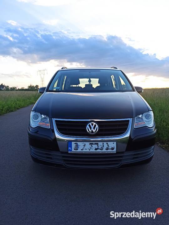 Volkswagen Touran bardzo dobry stan + gaz + hak