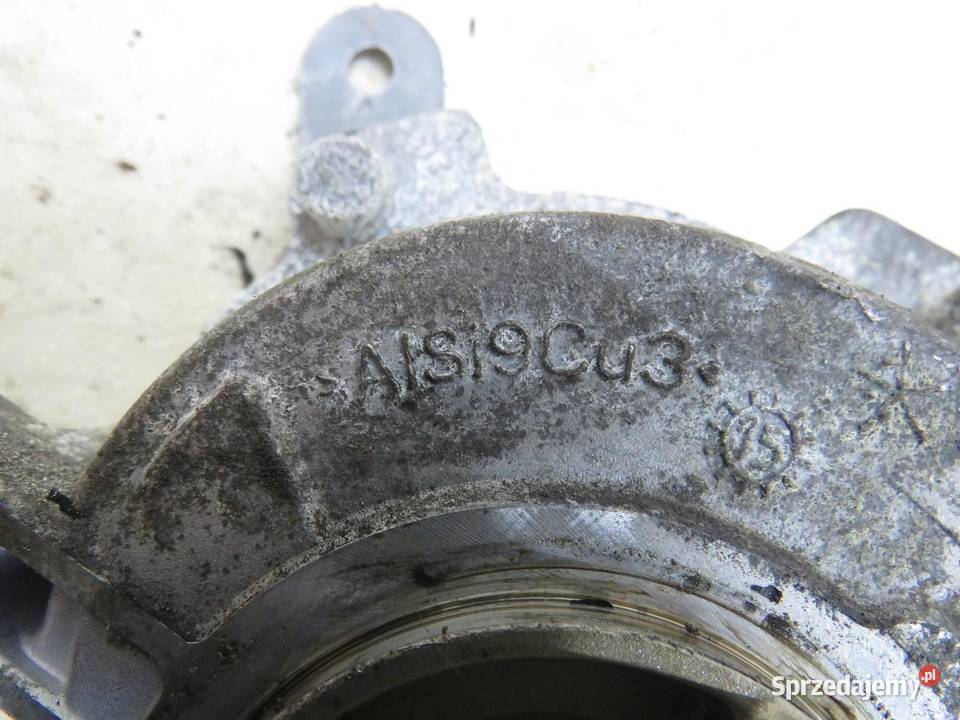POMPA VACU VACUM FORD ECOSPORT 10 EB 5G2A451GB osobowe sprzedam