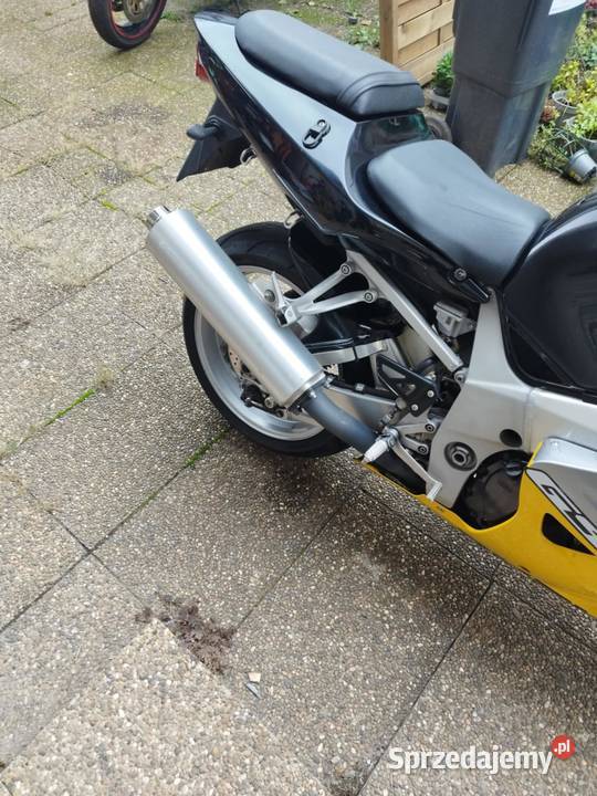 Suzuki GSXR 750 K1 elektryczny starter Kluczbork