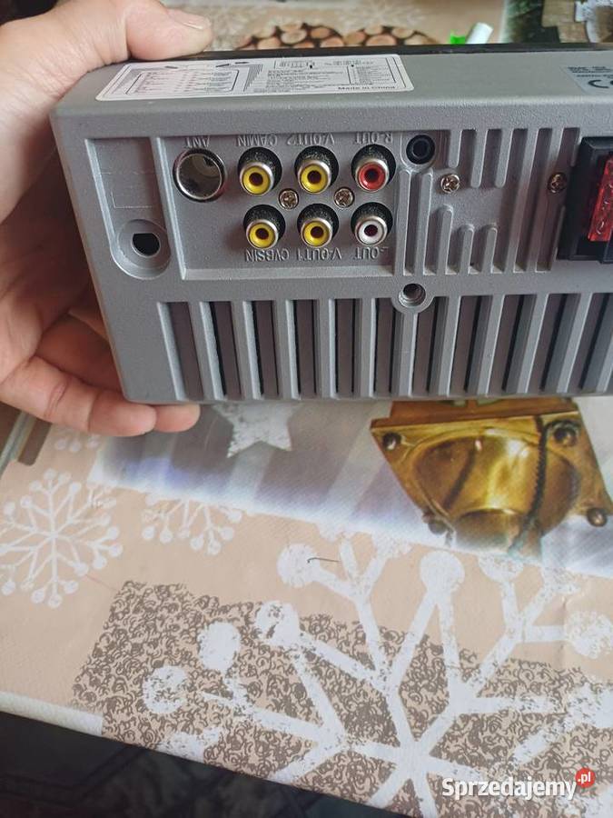 Sprzedam nowe radio samochodowe