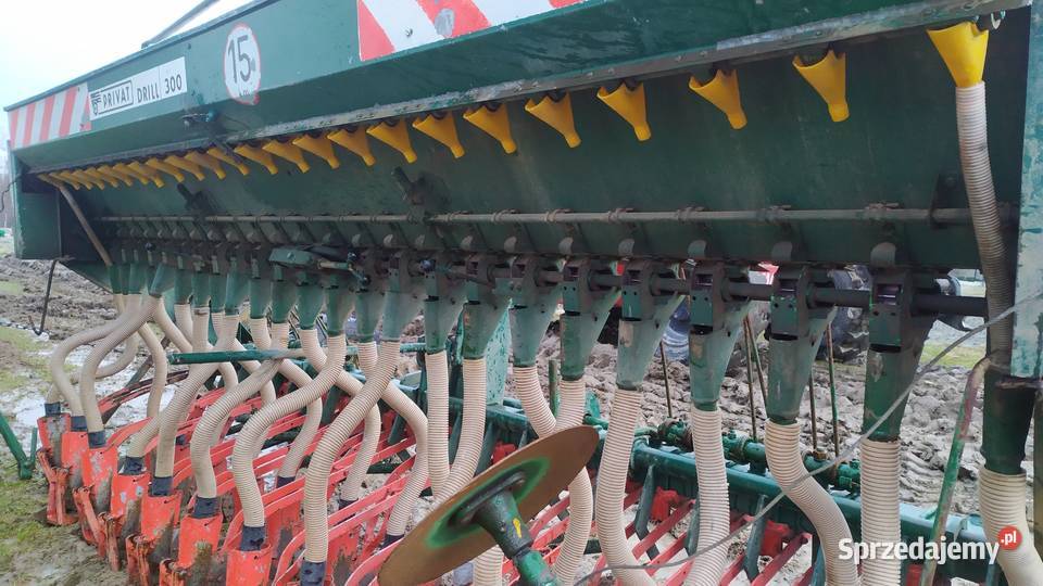 Siewnik 3m nieuszkodzony sprzedam